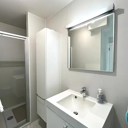 Very Cozy 2 Bedroom In T3 * Oostende